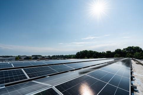 Zonnepanelen dak Zonnepanelen dak